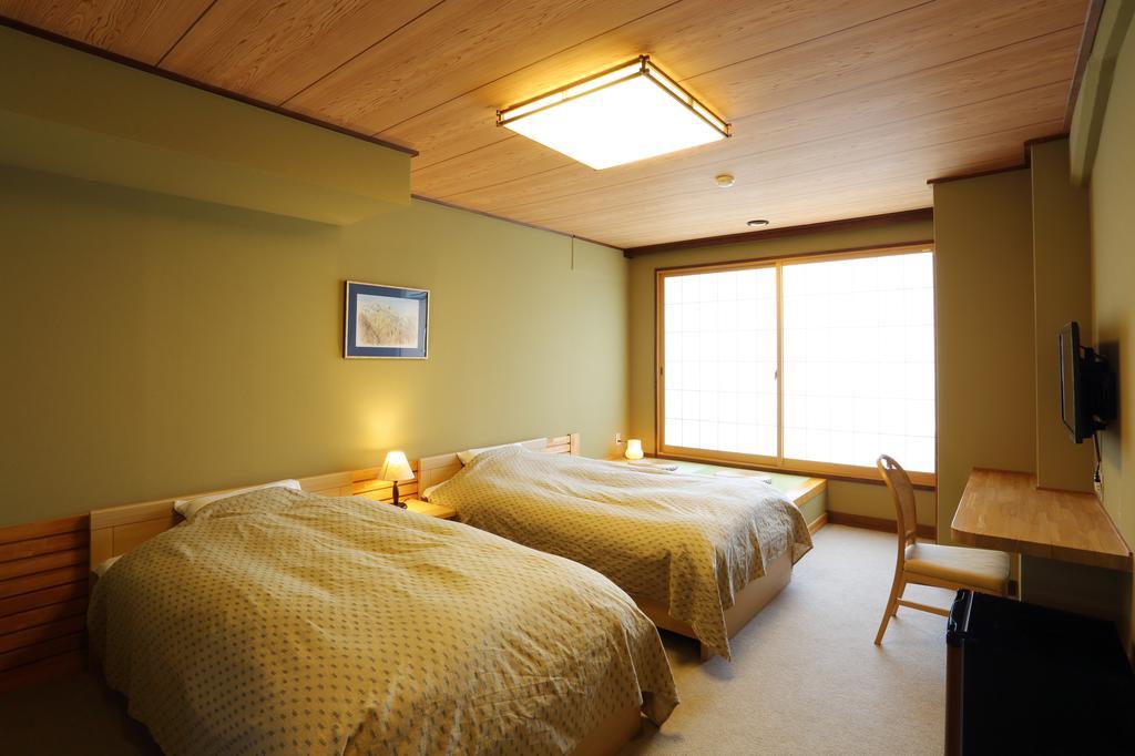 Hotel Taigakukan Hakuba Zewnętrze zdjęcie